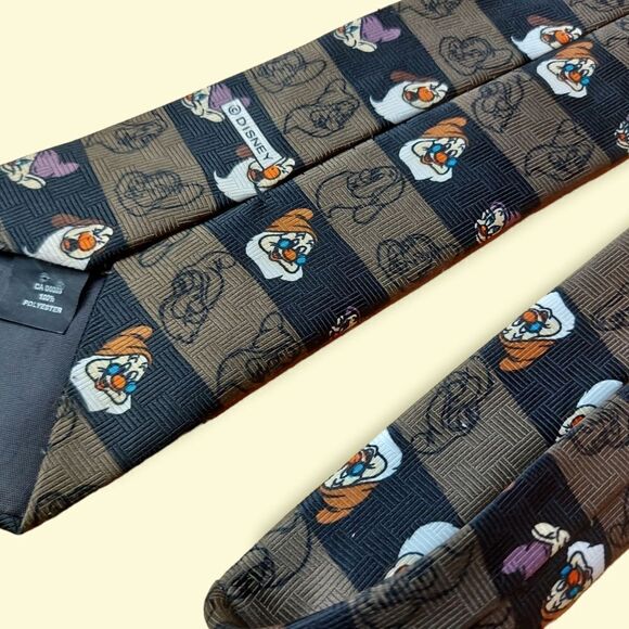 Vintage Disney Snow White Seven Dwarves Tie - Picture 2 of 7